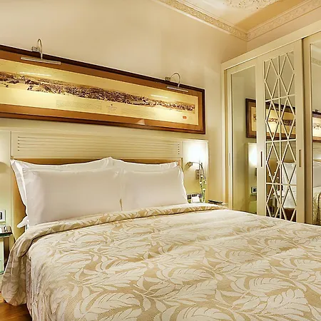 Taxim Lounge Special Category Hotel 3*