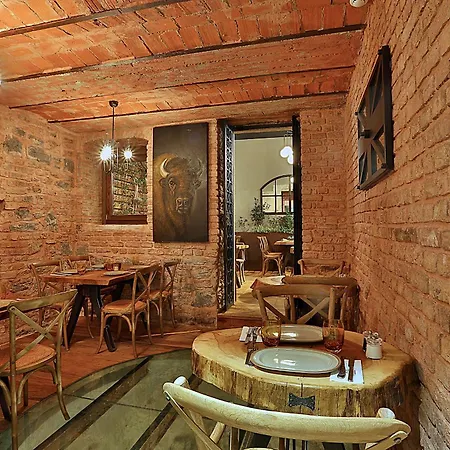 Hotel Taxim Lounge Special Category