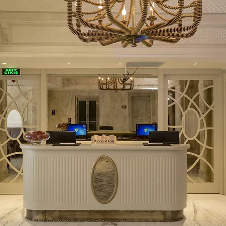 Taxim Lounge Special Category Hotel