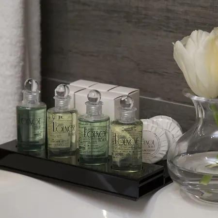 Hotel Taxim Lounge Special Category