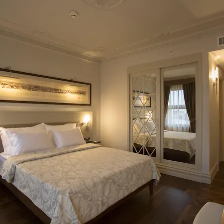 Taxim Lounge Special Category Hotel Istanbul