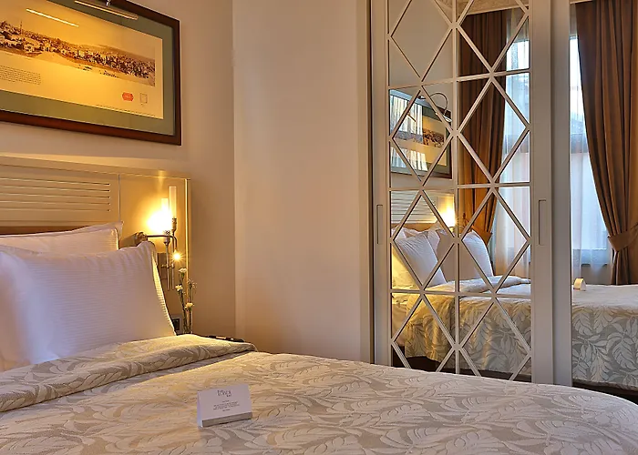 Hotel Taxim Lounge Special Category 3*