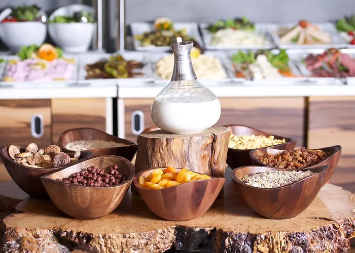 Hotel Taxim Lounge Special Category