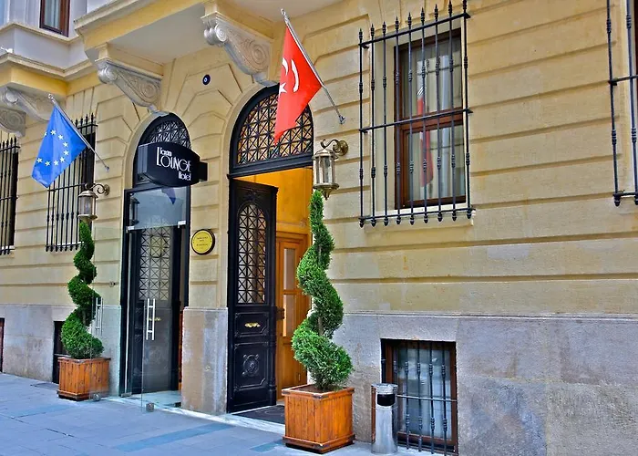 Hotel Taxim Lounge Special Category 3*