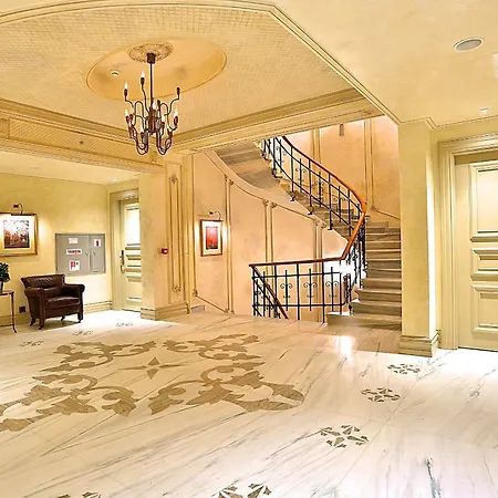 Taxim Lounge Special Category Hotel Stambuł