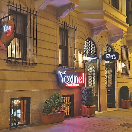 Hotel Taxim Lounge Special Category 3*