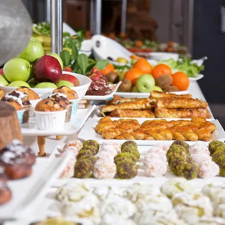 Hotel Taxim Lounge Special Category