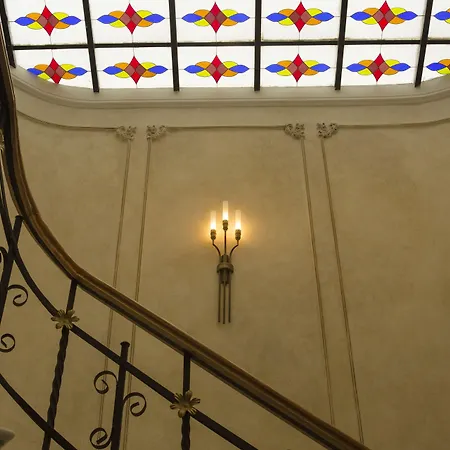 Taxim Lounge Special Category Stambuł