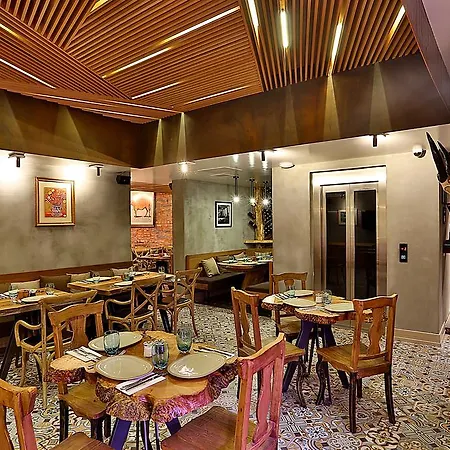 Taxim Lounge Special Category 3* Stambuł