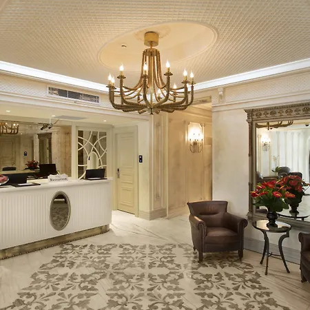 Taxim Lounge Special Category Hotel 3*