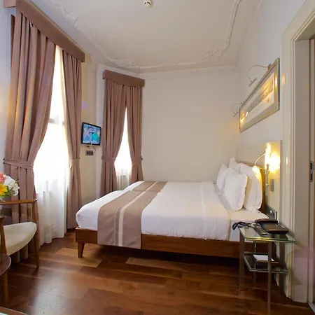 Taxim Lounge Special Category איסטמבול